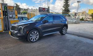 קאדילק XT4