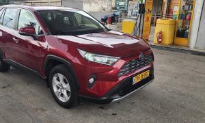 טויוטה RAV4 ארוך