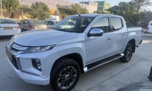 מיצובישי L200 4X4