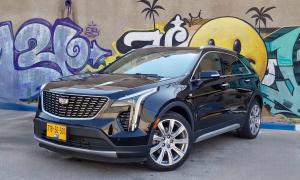 קאדילק XT4