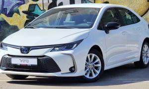 טויוטה קורולה