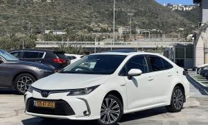 טויוטה קורולה