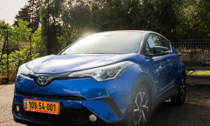 טויוטה C-HR