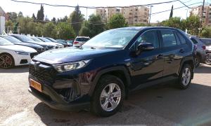 טויוטה RAV4 ארוך