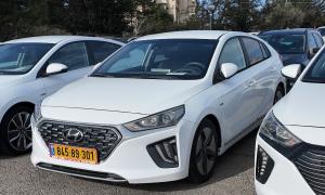 יונדאי איוניק