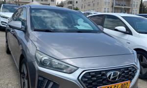 יונדאי איוניק