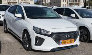 יונדאי איוניק