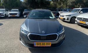 סקודה אוקטביה