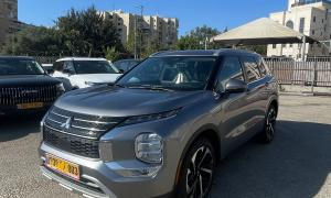 מיצובישי אאוטלנדר