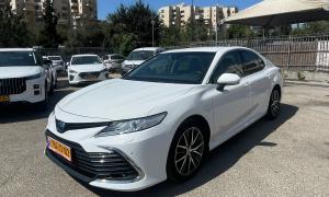 טויוטה קאמרי