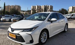 טויוטה קורולה