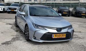 טויוטה קורולה