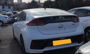 יונדאי איוניק