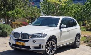 ב מ וו X5