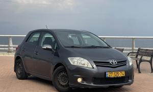 טויוטה אוריס