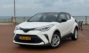 טויוטה C-HR