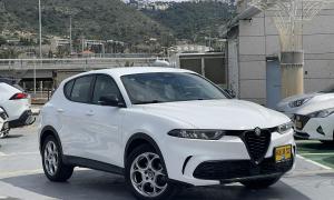 אלפא רומיאו טונאלה