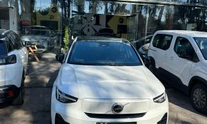 וולוו XC40