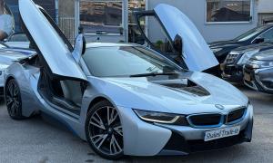 ב מ וו I8