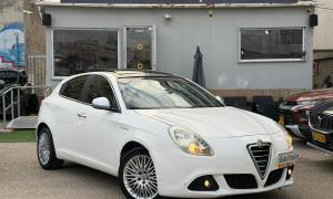 אלפא-רומאו ג'ולייטה