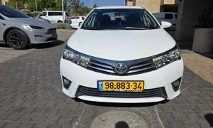 טויוטה קורולה