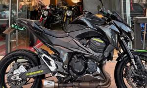 קאוואסאקי Z800R