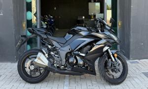 קאוואסאקי Z1000SX
