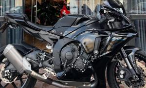 ימאהה YZF-R1