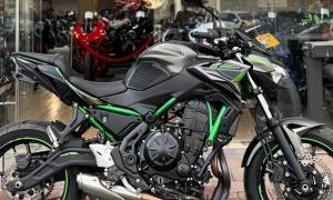 קאוואסאקי Z650