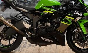 קאוואסאקי ZX-6R