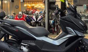 סאן יאנג קרוזים 300