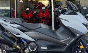 ימאהה T-Max 560