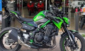 קאוואסאקי Z900
