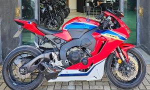 הונדה CBR1000RR