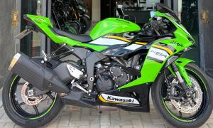 קאוואסאקי ZX-6R