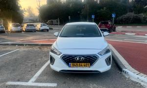יונדאי איוניק